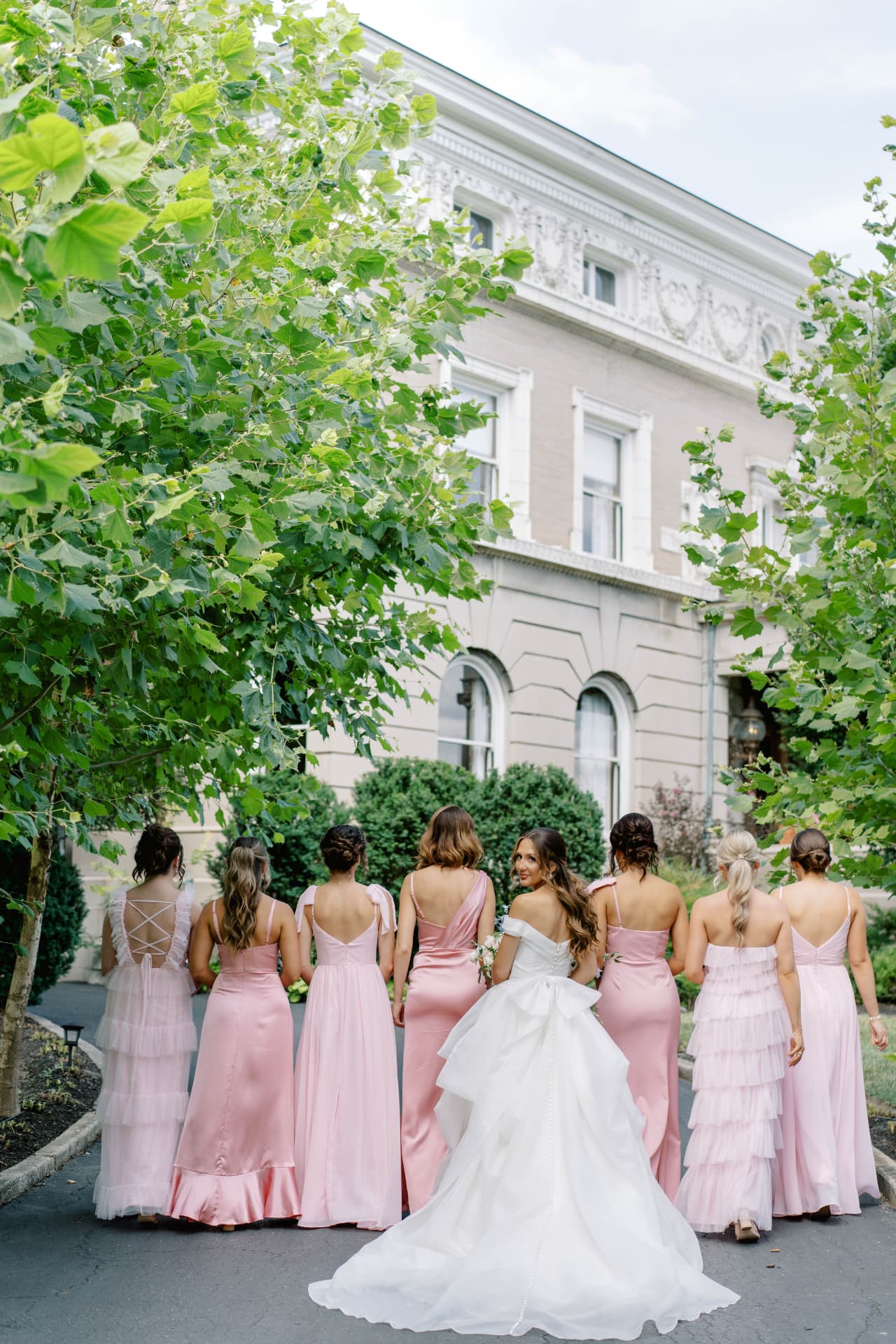 The bridal party at the mansion