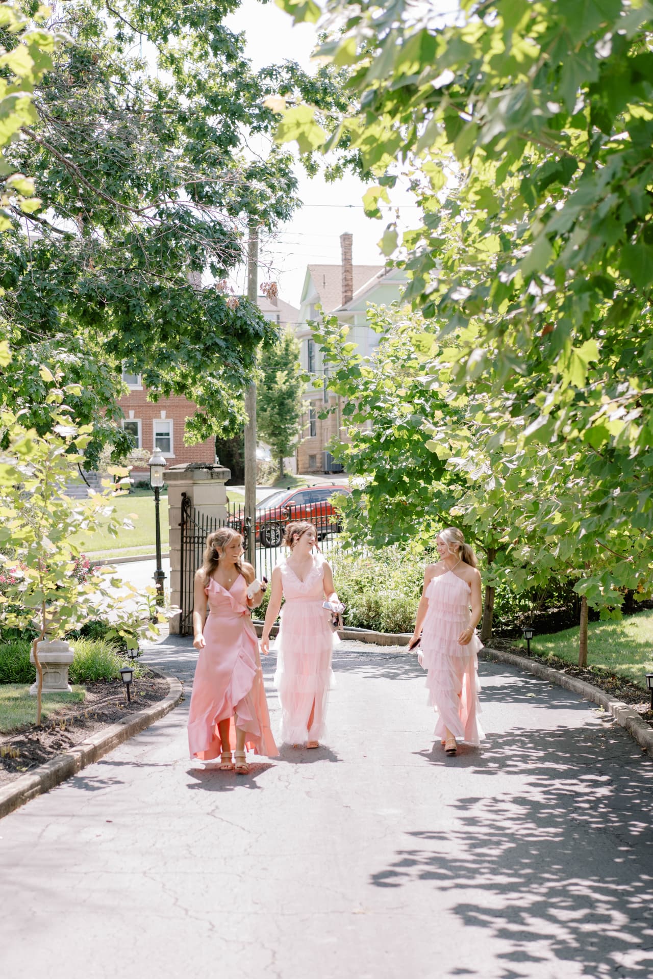 Bridesmaids on the entrance drive